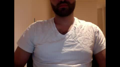 Snapshot of aussie099 chatting on 11.06.25 aussie099 online show from 11.06.25