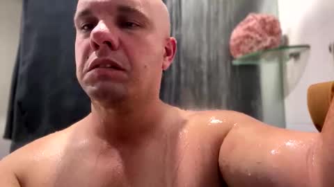 Snapshot of aussieboycal chatting on 03.07.25 aussieboycal online show from 03.07.25