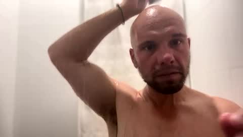 Snapshot of aussieboycal chatting on 12.05.25 aussieboycal online show from 12.05.25