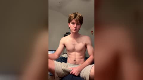 Snapshot of aussieboyethan chatting on 02.27.26 aussieboyethan online show from 02.27.26