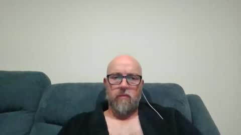 Snapshot of aussieguy73 chatting on 10.25.25 aussieguy73 online show from 10.25.25