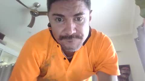 Snapshot of aussiemandon962425 chatting on 12.18.25 aussiemandon962425 online show from 12.18.25