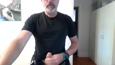 aussiemaninmelbourne online show from 05.11.26