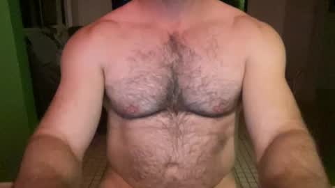 Snapshot of aussiemuscledad chatting on 03.02.25 AussieMuscleDad online show from 03.02.25