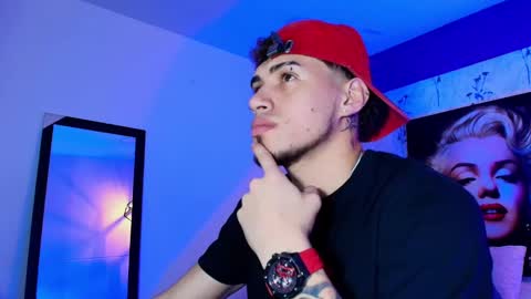 Snapshot of austin_collinss chatting on 02.27.25 AUSTIN online show from 02.27.25