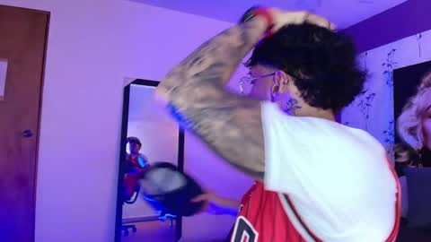 Snapshot of austin_collinss chatting on 03.09.25 AUSTIN online show from 03.09.25