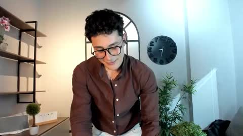 Snapshot of austinjones_ chatting on 10.06.25 Austin online show from 10.06.25