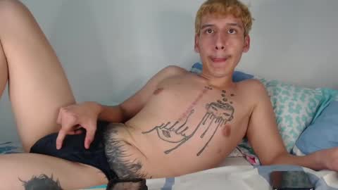 Snapshot of austinmyers_ chatting on 03.01.25 austinmyers_ online show from 03.01.25