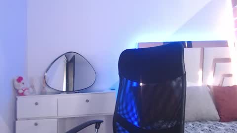 Snapshot of ava_jhons_ chatting on 09.28.25 ava jhons online show from 09.28.25