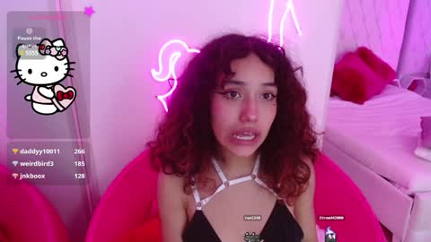 Snapshot of ava_williams_ chatting on 01.28.25 AVA online show from 01.28.25
