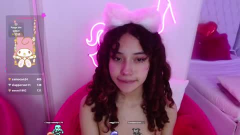 Snapshot of ava_williams_ chatting on 02.15.25 AVA online show from 02.15.25