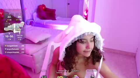 Snapshot of ava_williams_ chatting on 02.25.25 AVA online show from 02.25.25
