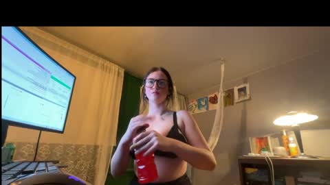 avallanchee online show from 06.03.26