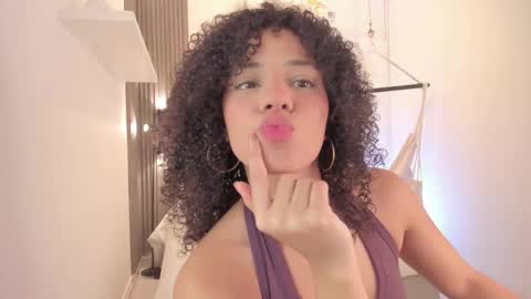 Avalon online show from 11.25.25