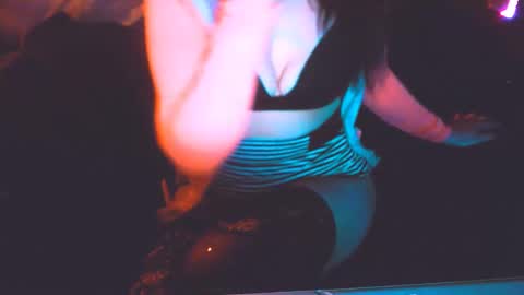 avamae online show from 02.03.25