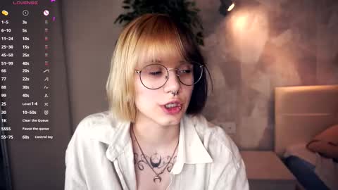 avaobierne online show from 02.14.26