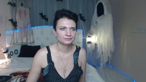 avasaturnian online show from 10.23.25