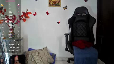 Ava Tomas online show from 01.18.25