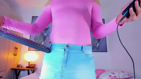 Snapshot of avavega_1 chatting on 04.09.26 Avavega 1 online show from 04.09.26