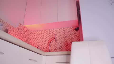 Kate  online show from 10.25.25