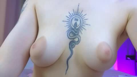 Snapshot of avgustina_love chatting on 02.07.26 avgustina_love online show from 02.07.26