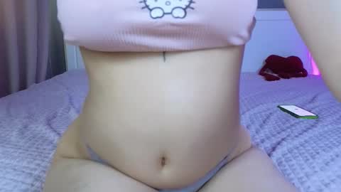 Snapshot of avgustina_love chatting on 02.25.26 avgustina_love online show from 02.25.26