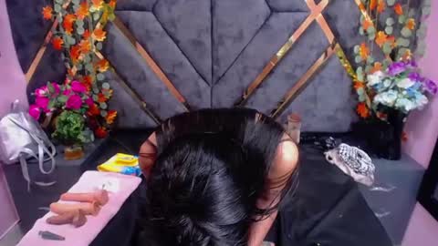 avi_thomsonn online show from 01.14.25