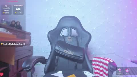 avril_jonson online show from 11.15.25