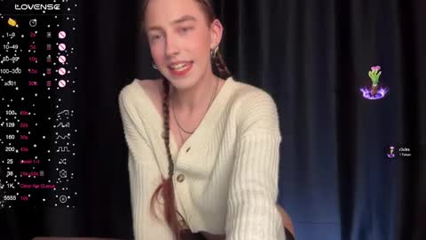 avril_pearly_ online show from 01.17.25