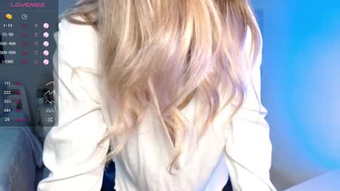 Avrill Morgan online show from 03.11.26