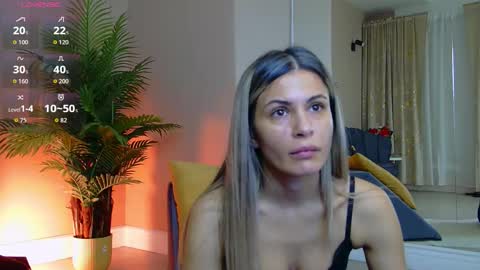 AVRILL CYRUX online show from 02.20.26