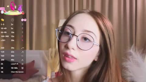 Snapshot of avrillemell chatting on 11.21.25 Avril online show from 11.21.25