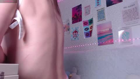 avrora_sweetyme online show from 10.19.25