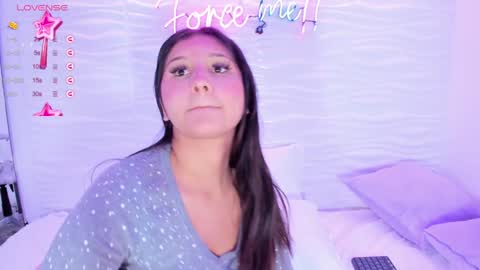 Snapshot of avymilton chatting on 01.04.25 Avy online show from 01.04.25