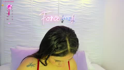 Snapshot of avymilton chatting on 01.08.25 Avy online show from 01.08.25