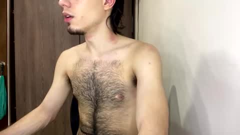 Snapshot of aw0052 chatting on 09.14.25 AndrewXxl independent online show from 09.14.25