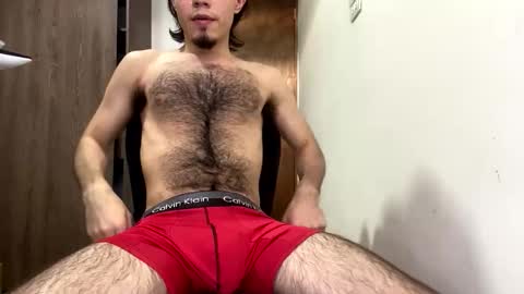 Snapshot of aw0052 chatting on 11.25.25 AndrewXxl independent online show from 11.25.25