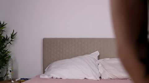 awalynch online show from 10.08.25