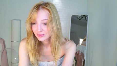 aweryuwu online show from 10.28.25