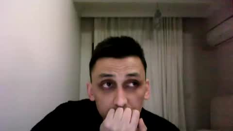 Snapshot of awesenheit chatting on 02.14.25 awesenheit online show from 02.14.25