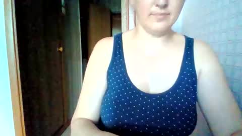 Snapshot of awesomeladyy chatting on 06.09.26 awesomeladyy online show from 06.09.26