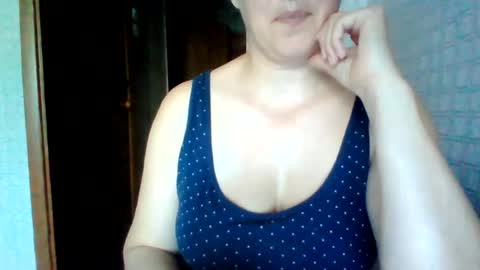Snapshot of awesomeladyy chatting on 07.15.26 awesomeladyy online show from 07.15.26