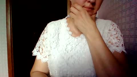 Snapshot of awesomeladyy chatting on 07.27.26 awesomeladyy online show from 07.27.26