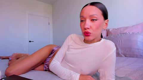 Snapshot of awgustina_sweetheart22 chatting on 05.06.26 Awgustina online show from 05.06.26