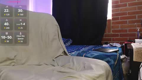 Independiente Model online show from 02.07.26