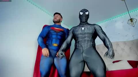 Snapshot of axel_daviss1 chatting on 10.30.25 Axel Daviss online show from 10.30.25