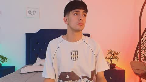 axel_draven online show from 10.25.25