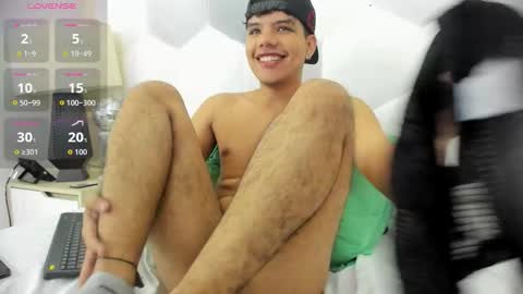 Snapshot of axel_forte chatting on 11.27.25 Axel Forte online show from 11.27.25