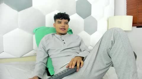 Snapshot of axel_forte chatting on 12.01.25 Axel Forte online show from 12.01.25