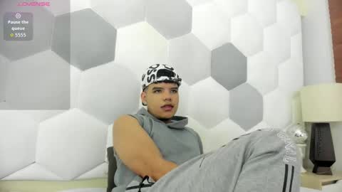 Axel Forte online show from 12.19.25